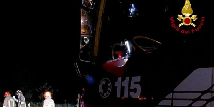 Grave in ospedale assieme a coinvolto nel primo urto