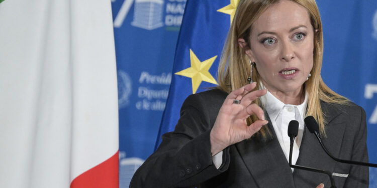 Il post della premier sui social con la faccina perplessa