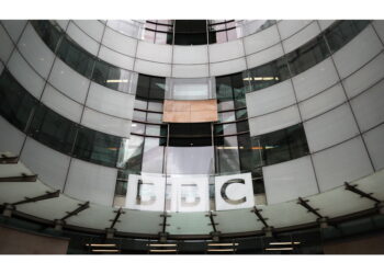 'Hanno diffuso disinformazione che ha alimentato antisemitismo'