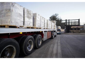 Partito un convoglio egiziano di aiuti