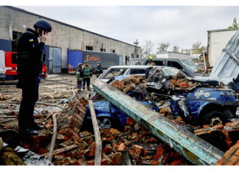 Kuleba: 'Si lavora per stabilizzare la situazione'