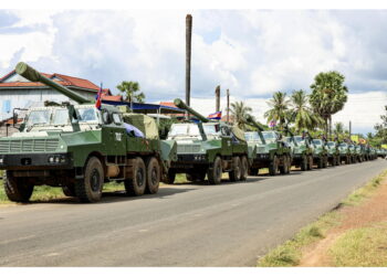 Dopo che 2 soldati sono rimasti feriti per esplosione mina