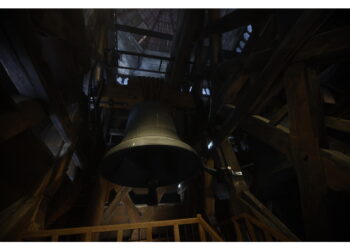 E di altre quattro chiese di Parigi