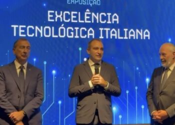 All'inaugurazione i sindaci di Milano e Torino