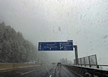 Temporali e venti forti su gran parte dell'Italia