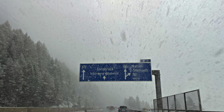 Temporali e venti forti su gran parte dell'Italia