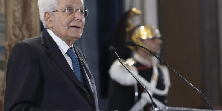 C'è un ritmo che non ammette lentezze nell'adeguarsi a mutamenti