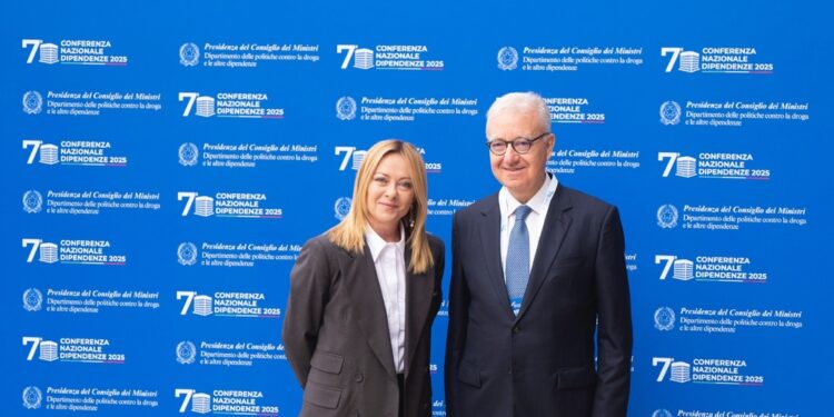 "Non sia mai che la rivoluzione si faccia di martedì..."