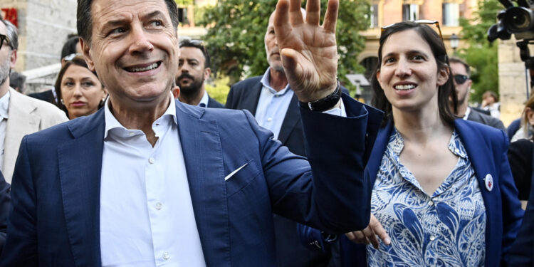 "Non spetta a me stabilire chi è il leader dell'opposizione"