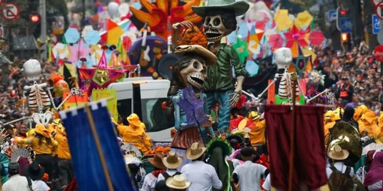 La sindaca della capitale: 'Celebriamo chi ci ha dato la vita'