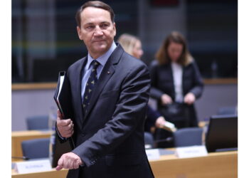 Lo rende noto il polacco Sikorski