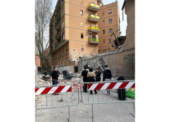 Sono accusati di omicidio colposo per la morte di un turista