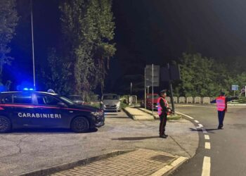 Si spostava in pedalò