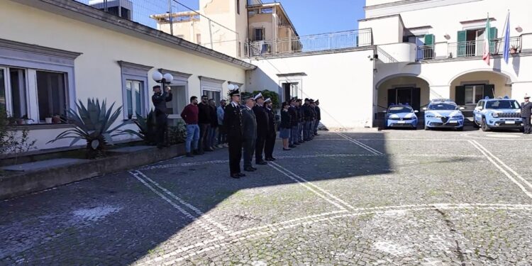 Torre del Greco: forze ordine rendono onore ad Aniello Scarpati