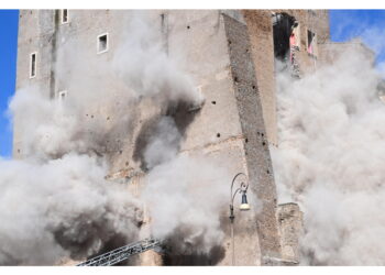 'Ci sono segnali.Rischio crollo altissimo