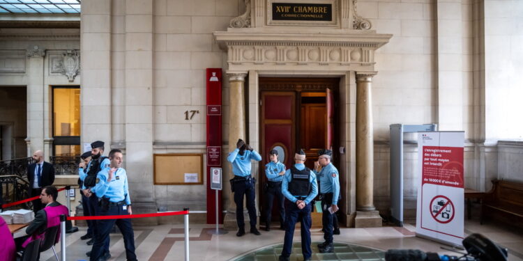 Nell'udienza in appello su detenzione dell'ex presidente