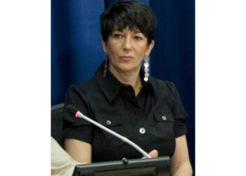 'Condivisi messaggi col legale su commutazione pena e privilegi'