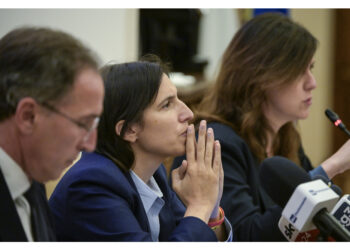 "Meloni continua a negare l'evidenza