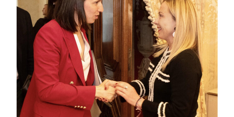 Alla segretario del Pd è arrivato l'invito alla manifestazione