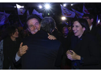 Insieme aspetteranno il risultato definitivo delle urne