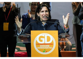 Necessario un forte segnale di discontinuità