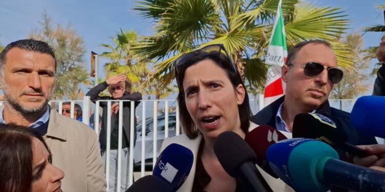 "Siamo davanti a un possibile disastro sociale"