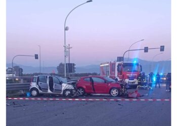 L'incidente è avvenuto ad un incrocio lungo la statale 106