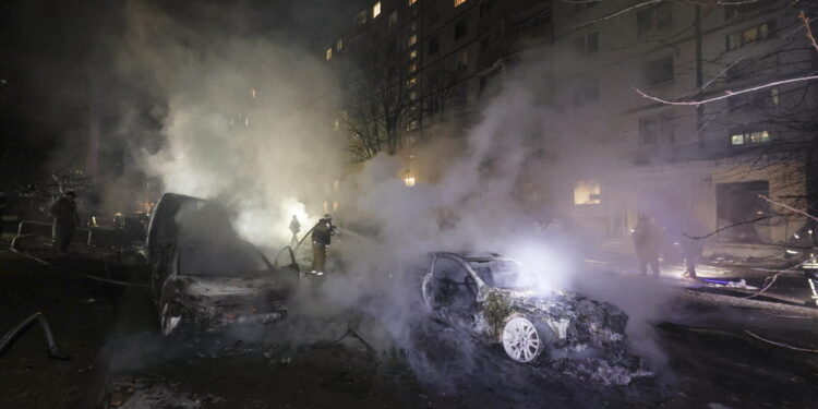 I feriti adesso sono almeno 17