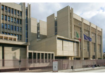 E' Mauro Vizzino. Pm