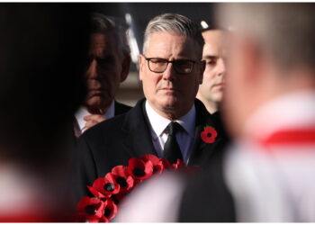 Nonostante "errore grave" su documentario su Trump