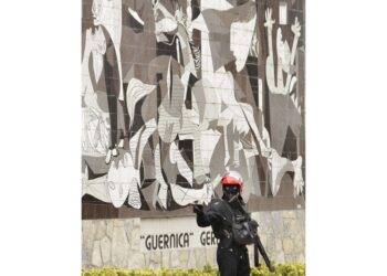 Nell'ambito di una visita ufficiale in Spagna