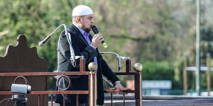 Trasferito in un Cpr. Il movimento: "Rischio tornare in Egitto"