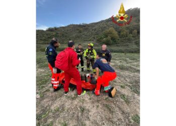 E' un pakistano che era sul mezzo insieme all'altra vittima