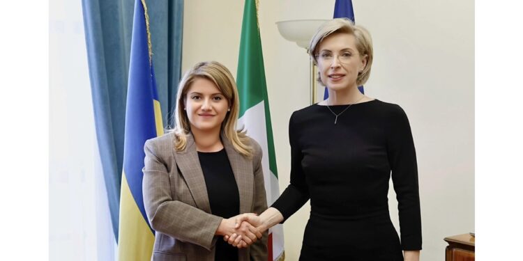 'Dimensione umanitaria al centro nostro impegno per Kiev'