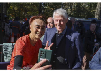 Nel mirino anche Larry Summers e le banche