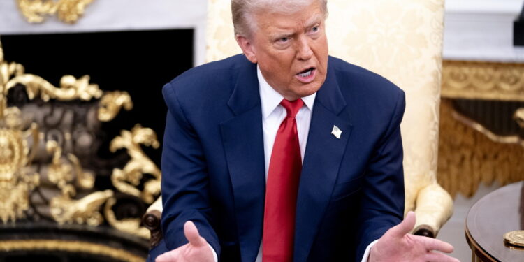 Hanno esortato i militari a non seguire gli ordini del tycoon