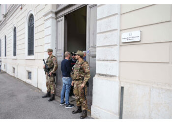 Omicida minorenne: 'Volevo scoprire cosa si prova a uccidere'