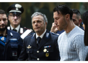 Su attenuati generiche. Definitivo ergastolo a fratello