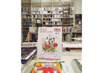 Con la grande festa nelle librerie italiane per i 10 anni