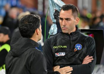 L'arbitro Andrea Colombo (foto Roberto Colombo)