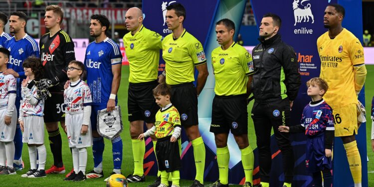 L'arbitro Marchetti lo scorso anno a San Siro (foto Roberto Colombo)
