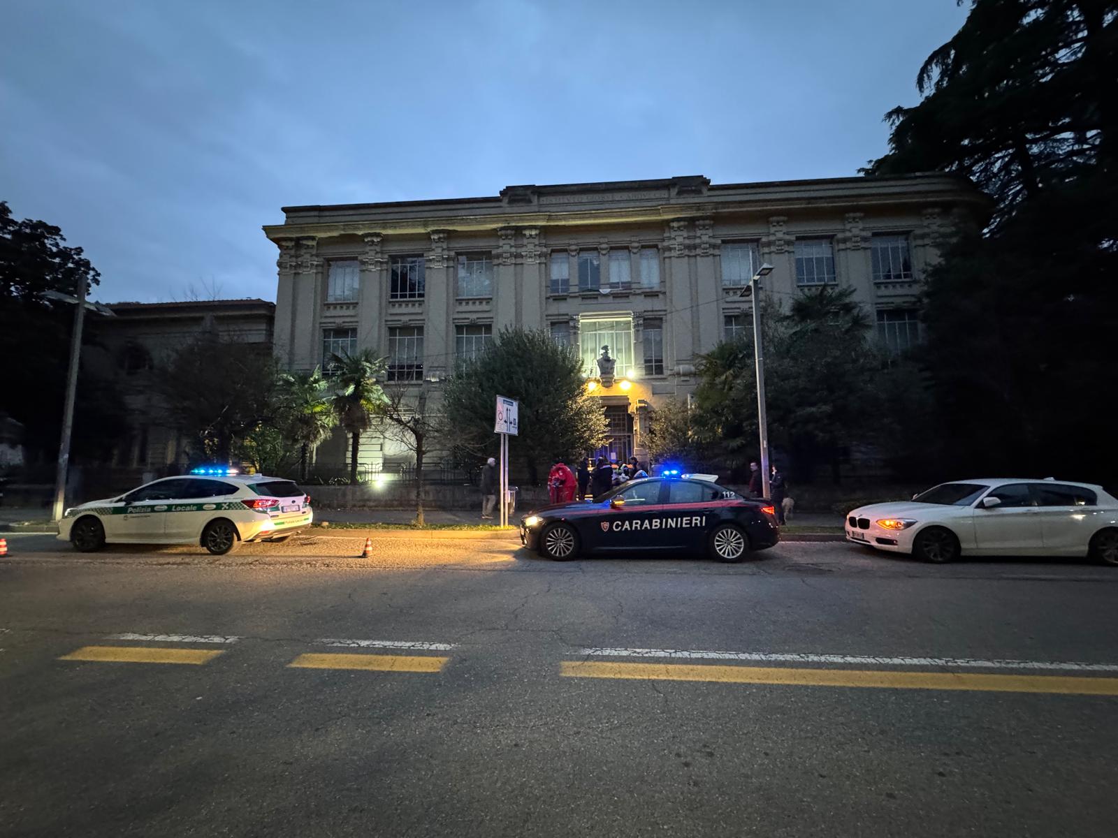 Carducci, il tribunale autorizza (di nuovo) lo sfratto. Intervento immediato del Comune