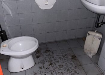 bagno cimitero monumentale