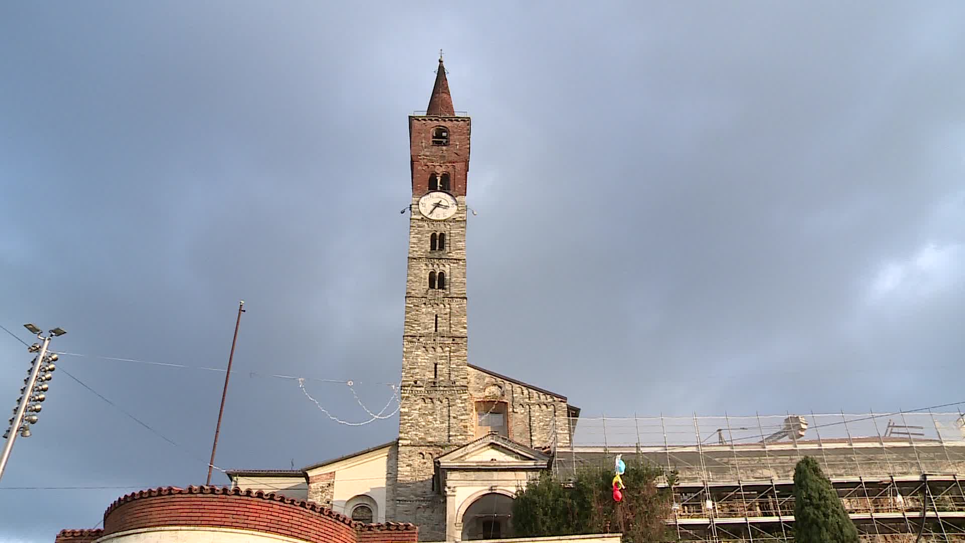 Cantù, al via i lavori in piazza Garibaldi. Per ora solo interventi tampone, nel 2026 la progettazione del nuovo tratto carrabile