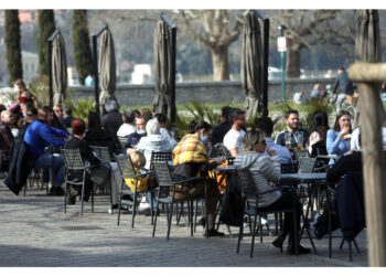 Polemiche per il regolamento comunale nel centro storico voluto dal sindaco