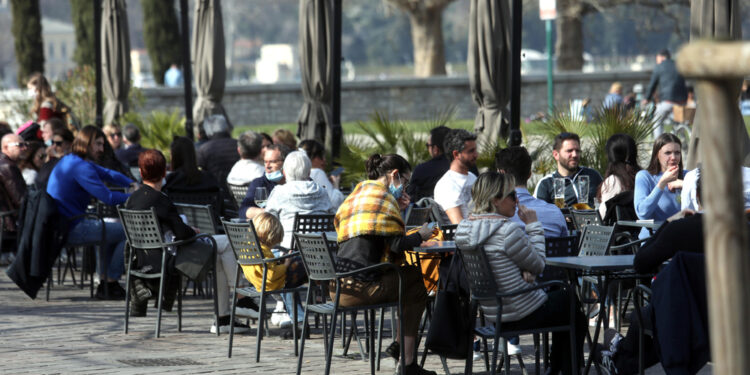 Polemiche per il regolamento comunale nel centro storico voluto dal sindaco