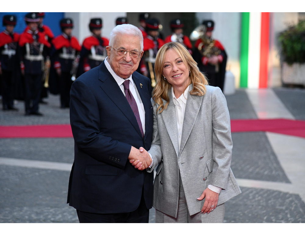 Abu Mazen lascia Palazzo Chigi, mezz’ora di incontro con Meloni