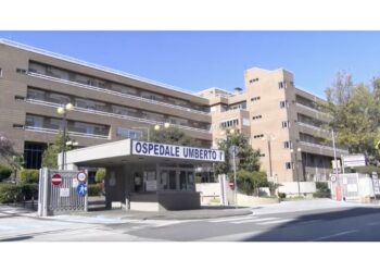 Ferite al volto e danni a orecchio; sindacalista