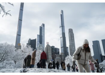 La governatrice Hochul ha dichiarato l'emergenza in alcune contee