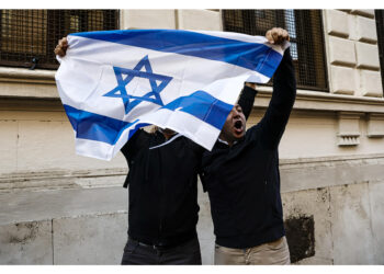 'Rischio di usarlo come arma politica per limitare dibattito'